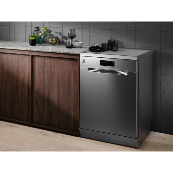 Lavastoviglie Electrolux LAVAST ESM48200SX 60 CM INOX E 14