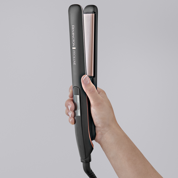 CURA DELLA PERSONA Remington_b S9100B PIASTRA STRETTA CERAMICA 230GR. LCD PROLUXE